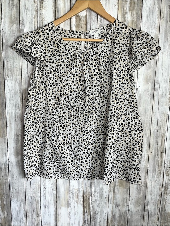 J. Crew Tops - J. Crew Pintuck Flutter Sleeve Top Animal Print Blouse Small Cotton S